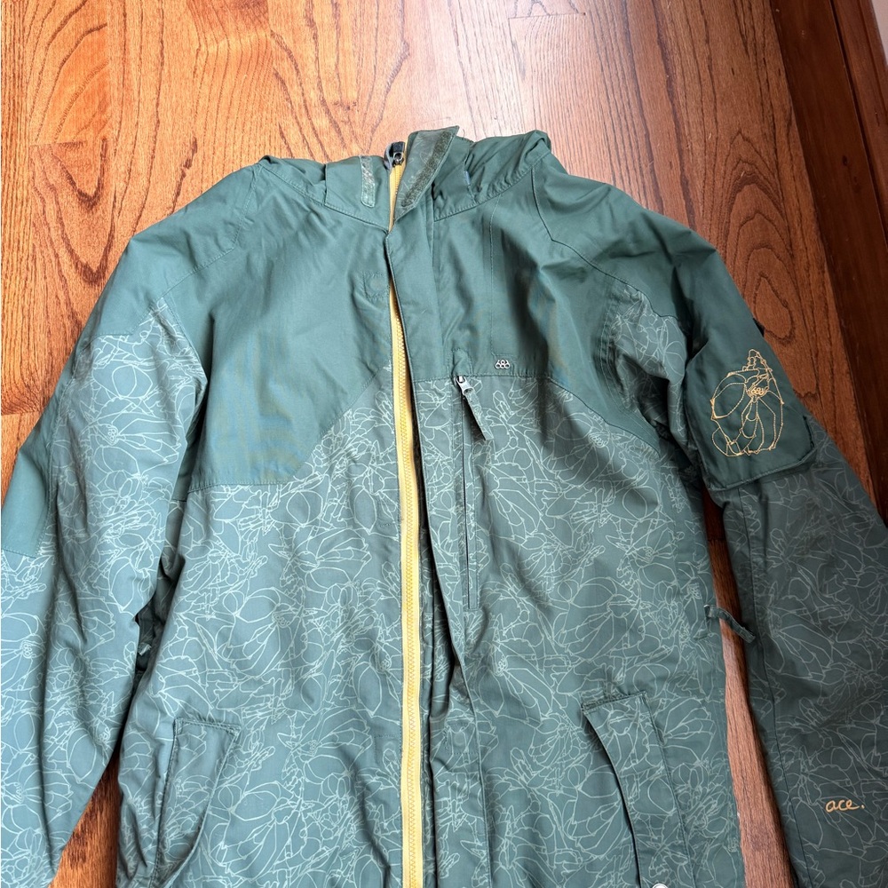 686 Olive Green Hooded Jacket with Yellow Zipper